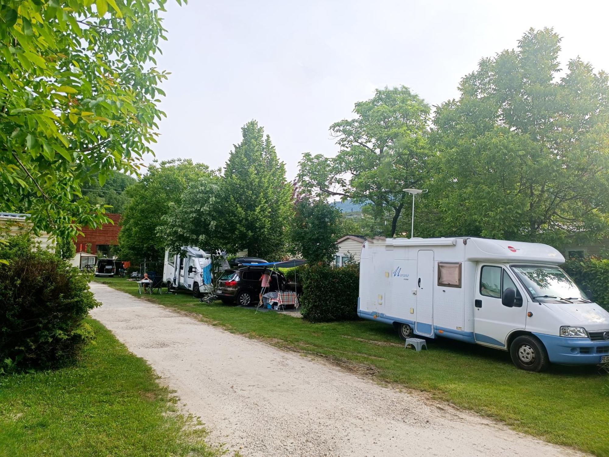 Camping Les Lavandes, Castellane Exterior foto