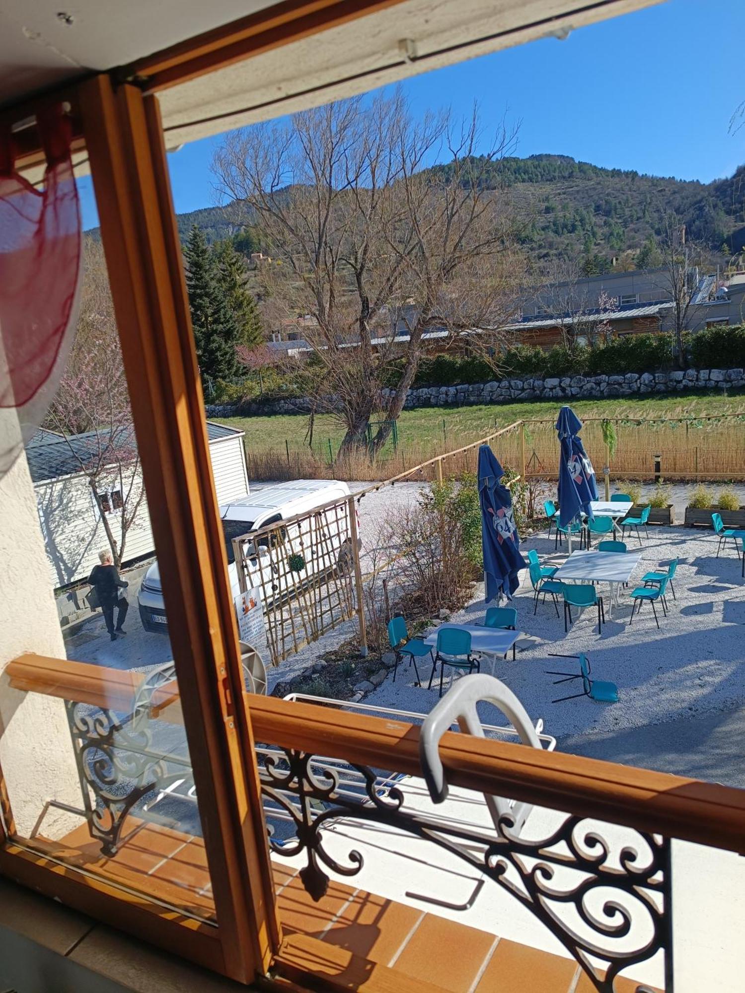 Camping Les Lavandes, Castellane Exterior foto